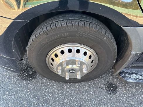 Used 2021 Mercedes-Benz Sprinter 3500 image 37