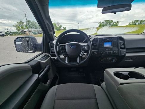 Used 2018 Ford F150 XL w/ Equipment Group 101A Mid AWD/4WD image 13