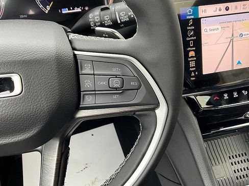 New 2026 Jeep Grand Cherokee Altitude image 31