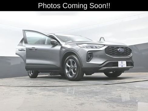 Used 2025 Ford Escape ST-Line Select AWD/4WD image 29
