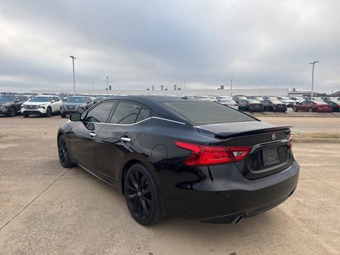 Used 2018 Nissan Maxima SR w/ Midnight Edition image 5