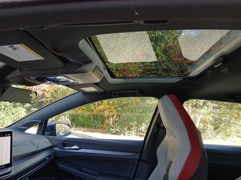 New 2026 Volkswagen GTI SE image 21