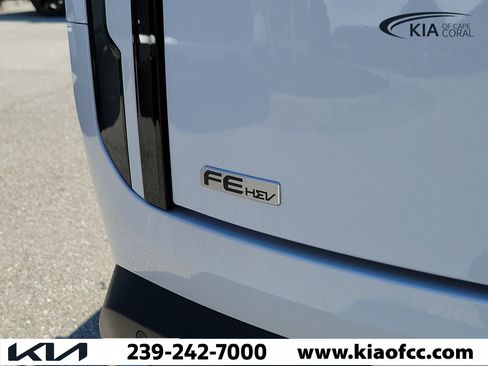 New 2027 Kia Telluride EX w/ Towing Package FWD image 10