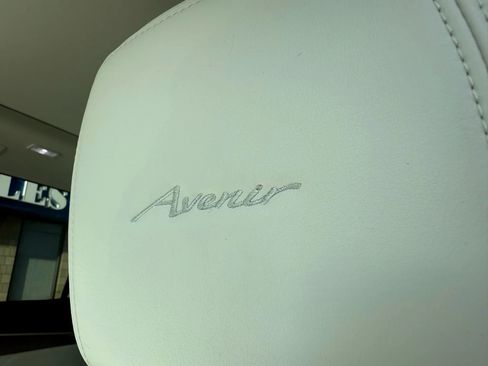 Used 2025 Buick Enclave Avenir w/ Trailering Package, 5000 lbs. image 20