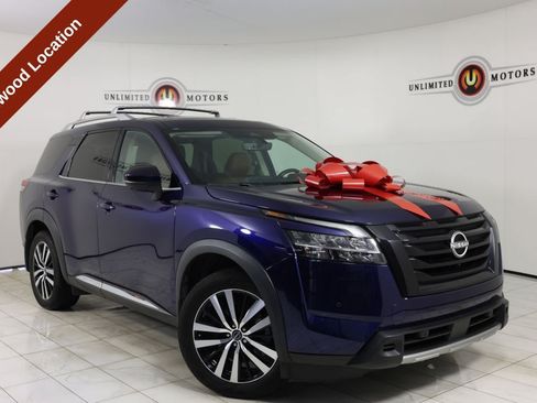 Used 2023 Nissan Pathfinder Platinum AWD/4WD image 1