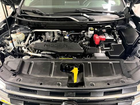 Used 2024 Nissan Rogue S FWD image 28