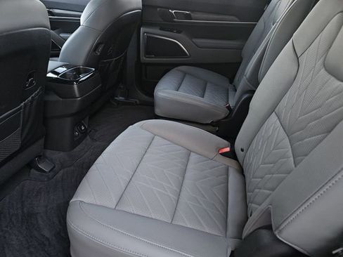 Used 2024 Kia Telluride SX Prestige X-Line image 35