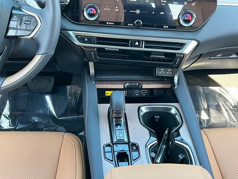 Certified 2025 Lexus RX 350 Premium w/ Convenience Package image 13