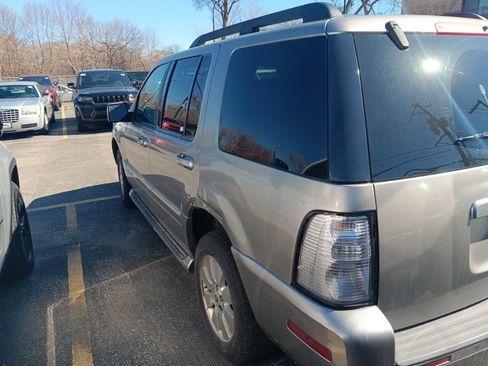 Used 2008 Mercury Mountaineer AWD image 4
