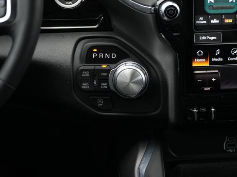 Used 2025 RAM 1500 Laramie w/ Night Edition AWD/4WD image 24