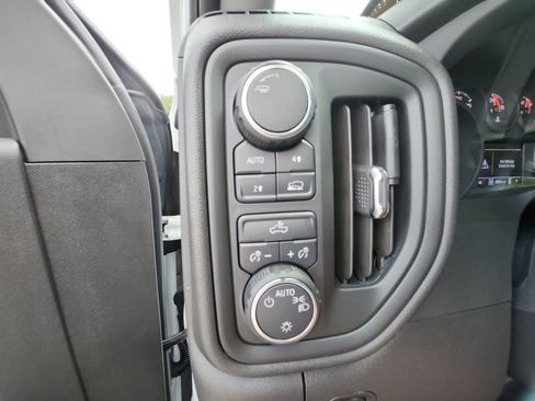 Certified 2025 Chevrolet Silverado 1500 Custom w/ Turbomax Blackout Package image 22