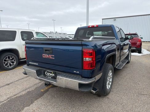 Used 2017 GMC Sierra 1500 SLE w/ SLE Value Package image 4