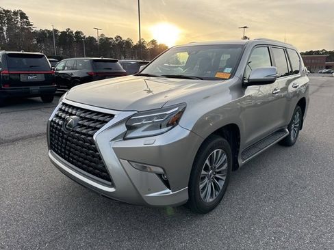 Used 2023 Lexus GX 460 Luxury image 4