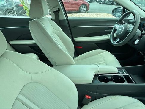 Used 2024 Hyundai Sonata SEL FWD image 18