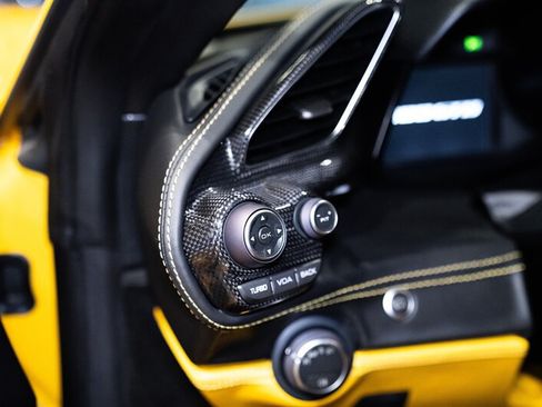 Used 2016 Ferrari 488 GTB RWD image 34