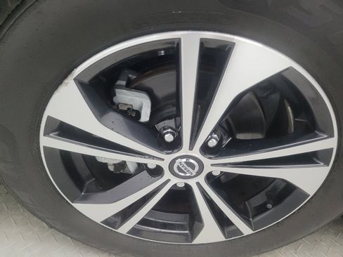 Used 2021 Nissan Sentra SV FWD image 31