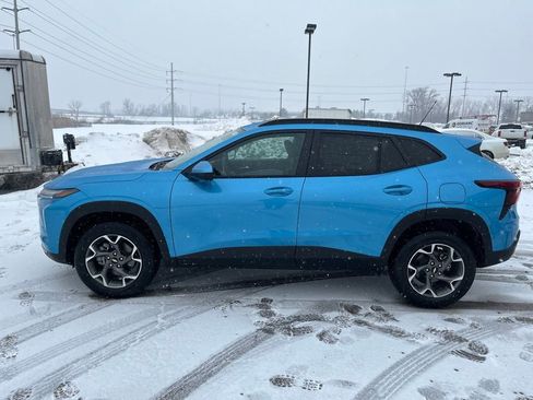 New 2026 Chevrolet Trax LT w/ LT Convenience Package image 4