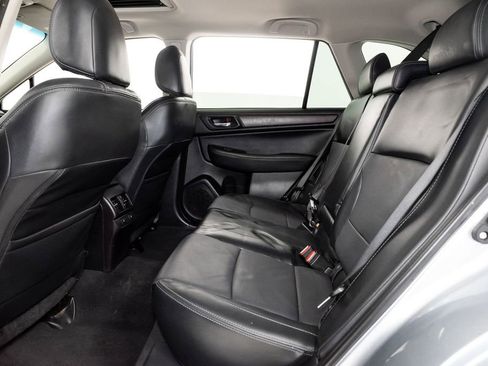 Used 2017 Subaru Outback 2.5i Limited image 26