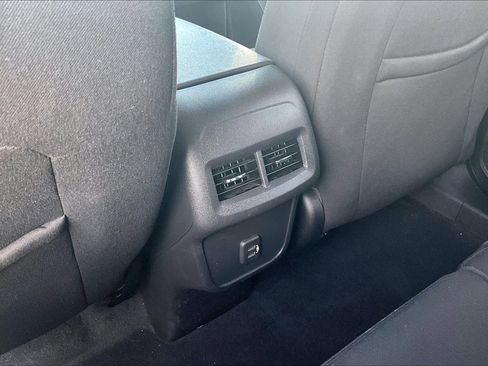 Used 2020 Chevrolet Equinox LT AWD/4WD image 33