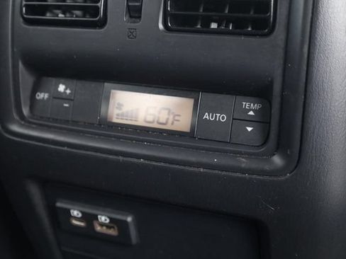 Used 2019 Nissan Pathfinder SV w/ SV All Weather Package AWD/4WD image 25