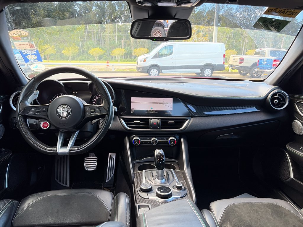 Used 2017 Alfa Romeo Giulia Quadrifoglio RWD image 8