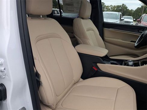 New 2025 Jeep Grand Cherokee Limited w/ Luxury Tech Group II image 41