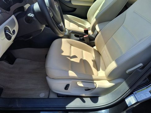 Used 2013 Volkswagen Jetta SE FWD image 15
