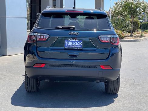 New 2026 Jeep Compass Latitude AWD/4WD image 7
