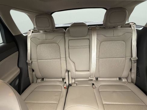 Used 2023 Lincoln Corsair Reserve image 24