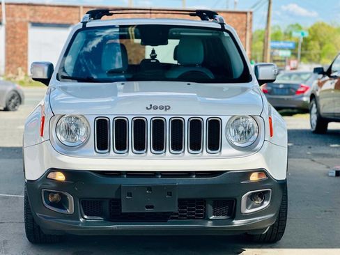 Used 2017 Jeep Renegade Limited image 3