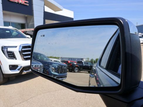 Used 2023 GMC Sierra 1500 SLT w/ SLT Premium Plus Package image 25