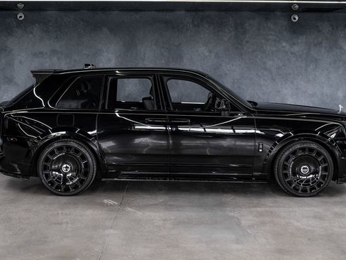 Used 2023 Rolls-Royce Cullinan AWD/4WD image 12