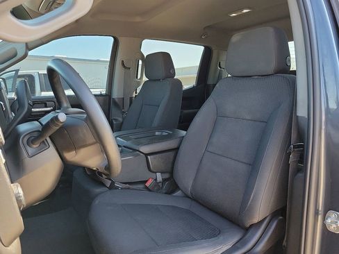 Used 2021 Chevrolet Silverado 1500 Custom image 11