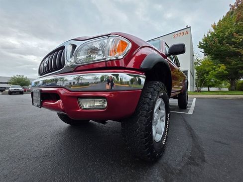 Used 2004 Toyota Tacoma 4x4 Xtracab V6 w/ Convenience Pkg image 10