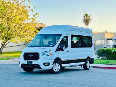 Used 2021 Ford Transit 350 XLT RWD image 1