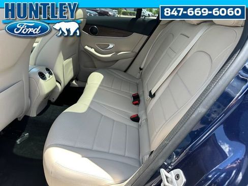 Used 2022 Mercedes-Benz GLC 300 4MATIC w/ Premium Package Lite image 12