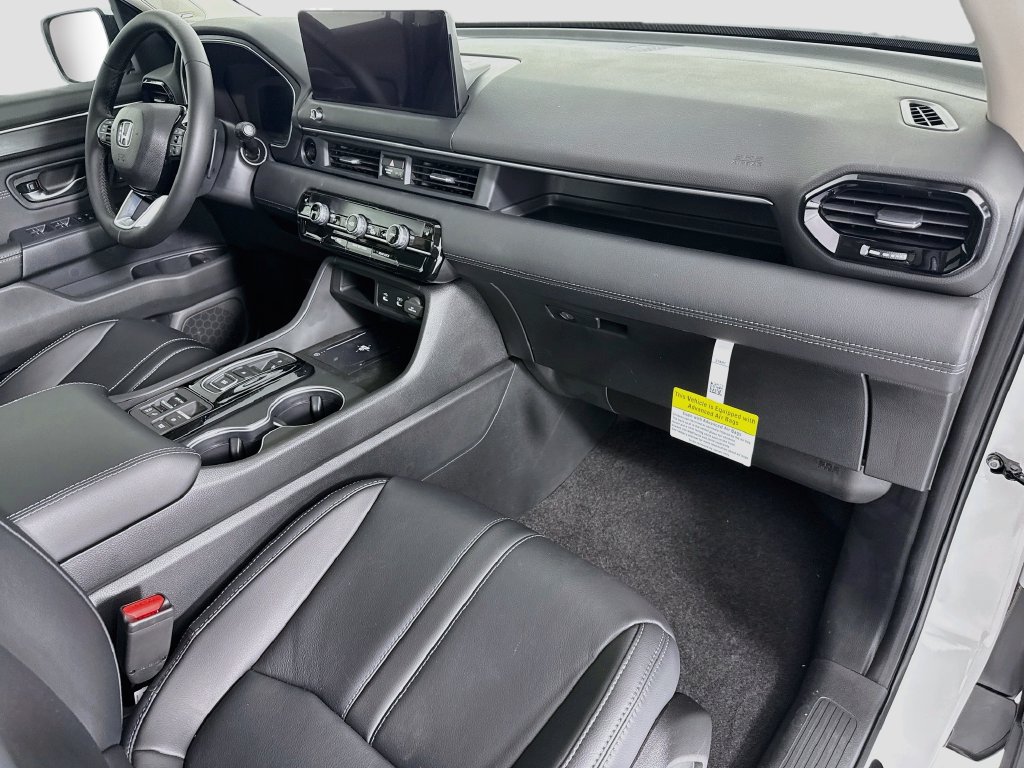 New 2026 Honda Pilot Touring image 17