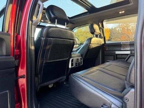 Used 2019 Ford F250 Lariat image 16