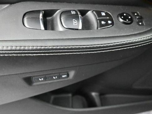 Used 2017 Nissan Murano SL image 26