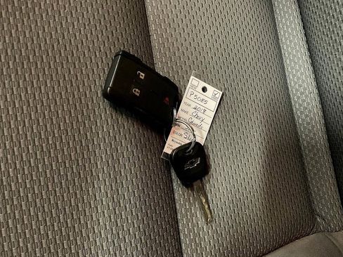 Used 2018 Chevrolet Colorado W/T image 27