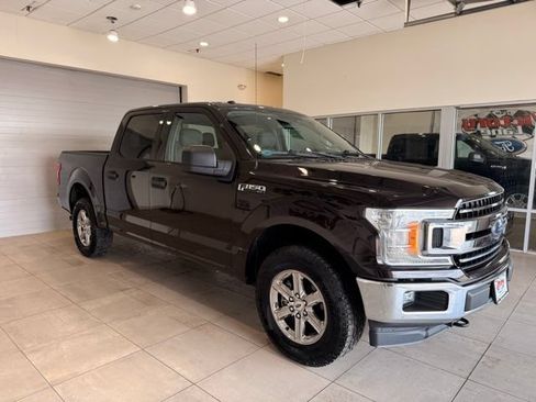 Used 2018 Ford F150 XLT AWD/4WD image 3