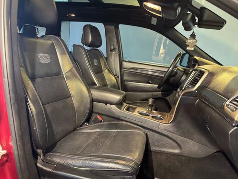 Used 2015 Jeep Grand Cherokee Overland w/ Advanced Technology Group RWD image 29