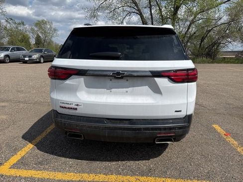 Used 2023 Chevrolet Traverse Premier w/ Redline Edition AWD/4WD image 5