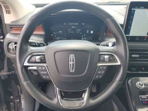 Certified 2023 Lincoln Nautilus Reserve AWD/4WD image 14