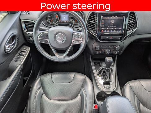 Used 2019 Jeep Cherokee Limited FWD image 27