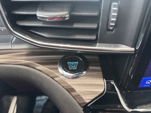 Used 2023 Ford Explorer Limited w/ Limited Technology Package image 27