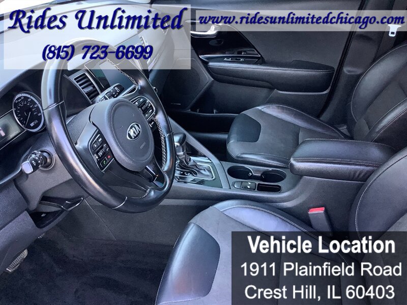 Used 2019 Kia Niro S Touring FWD image 27