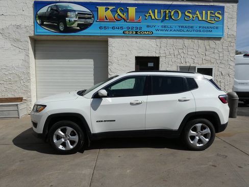 Used 2019 Jeep Compass Latitude AWD/4WD image 3
