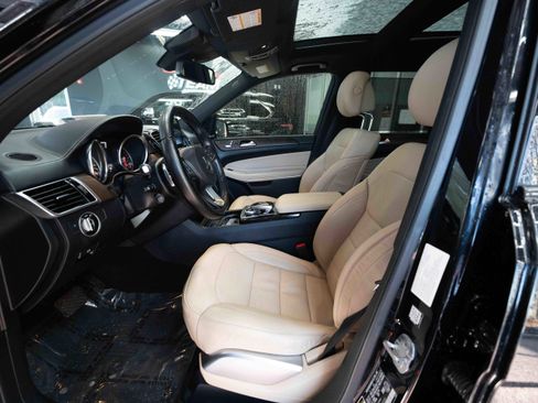 Used 2018 Mercedes-Benz GLS 550 GLS 550 image 9