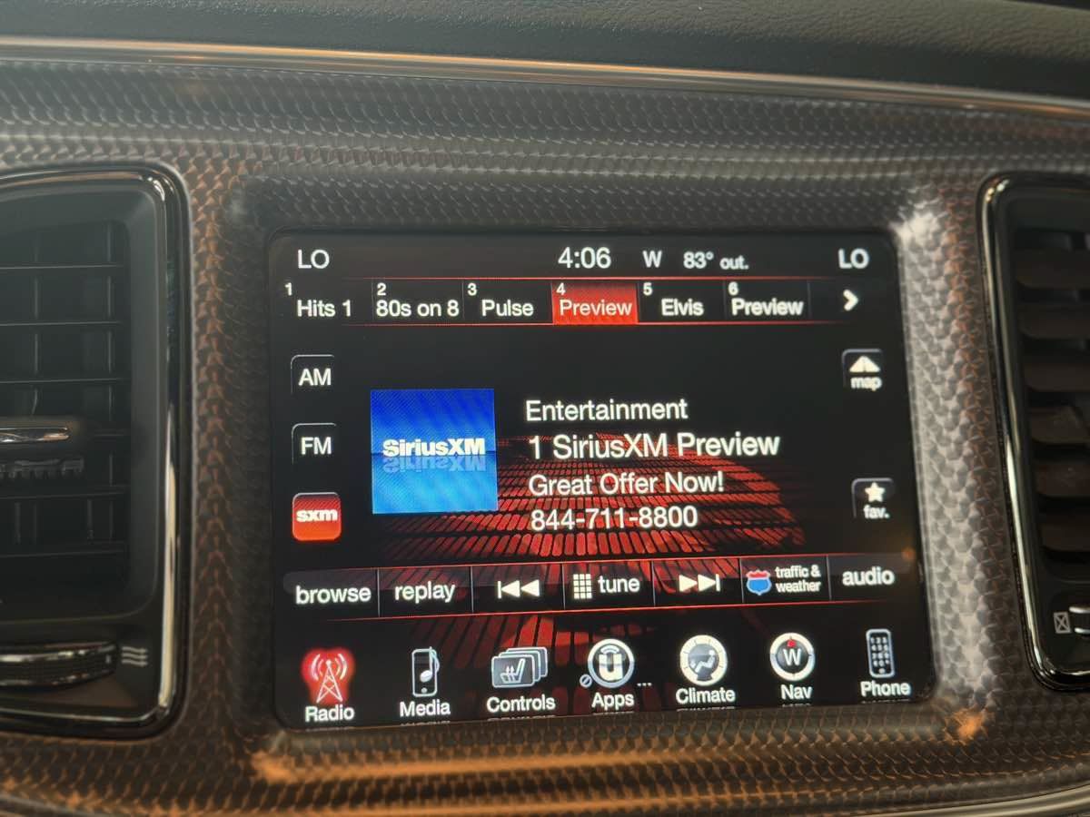 Used 2016 Dodge Challenger SRT Hellcat RWD image 34